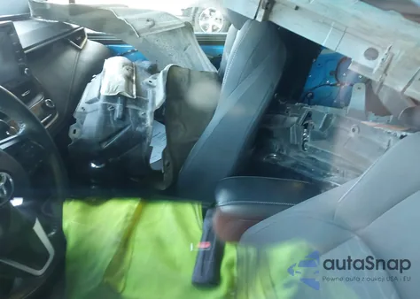 2019 Toyota Corolla Se from USA, damaged, VIN JTNK4RBE8K3050846